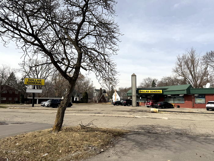 Family Video - Flint - 1835 E Court St B